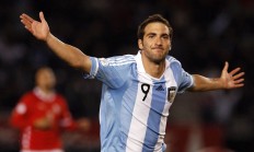 开云足球直播-雷霆万钧，北京队险胜背后的保罗时刻