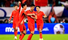 开云下载-欧国联赛阵容调整频繁，教练团队积极备战