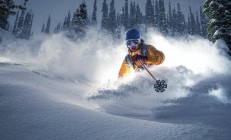 开云体育在线-年度焦点之战，皇马最后时刻绝杀突尼斯，诠释足球的永恒魅力