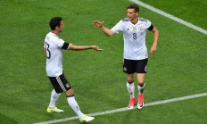 开云体育登录-德国队轻取印度队，黄鸭组合刷新纪录的简单介绍