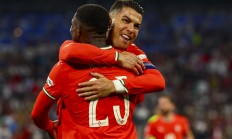 开云官方app入口-葡萄牙惨败瑞典，无缘欧国联半决赛的简单介绍