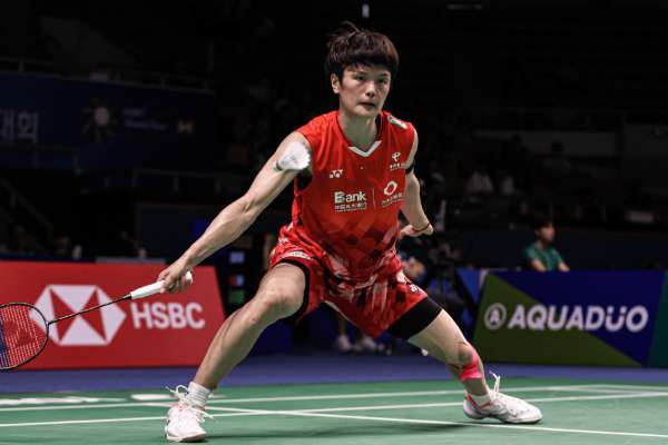 包含丹麦队轻取日本队，辛杜高光表现的词条