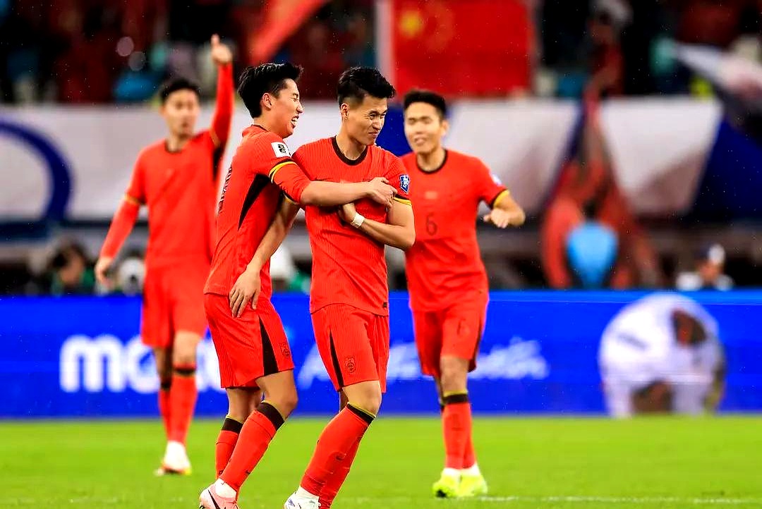 欧国联赛阵容调整频繁，教练团队积极备战