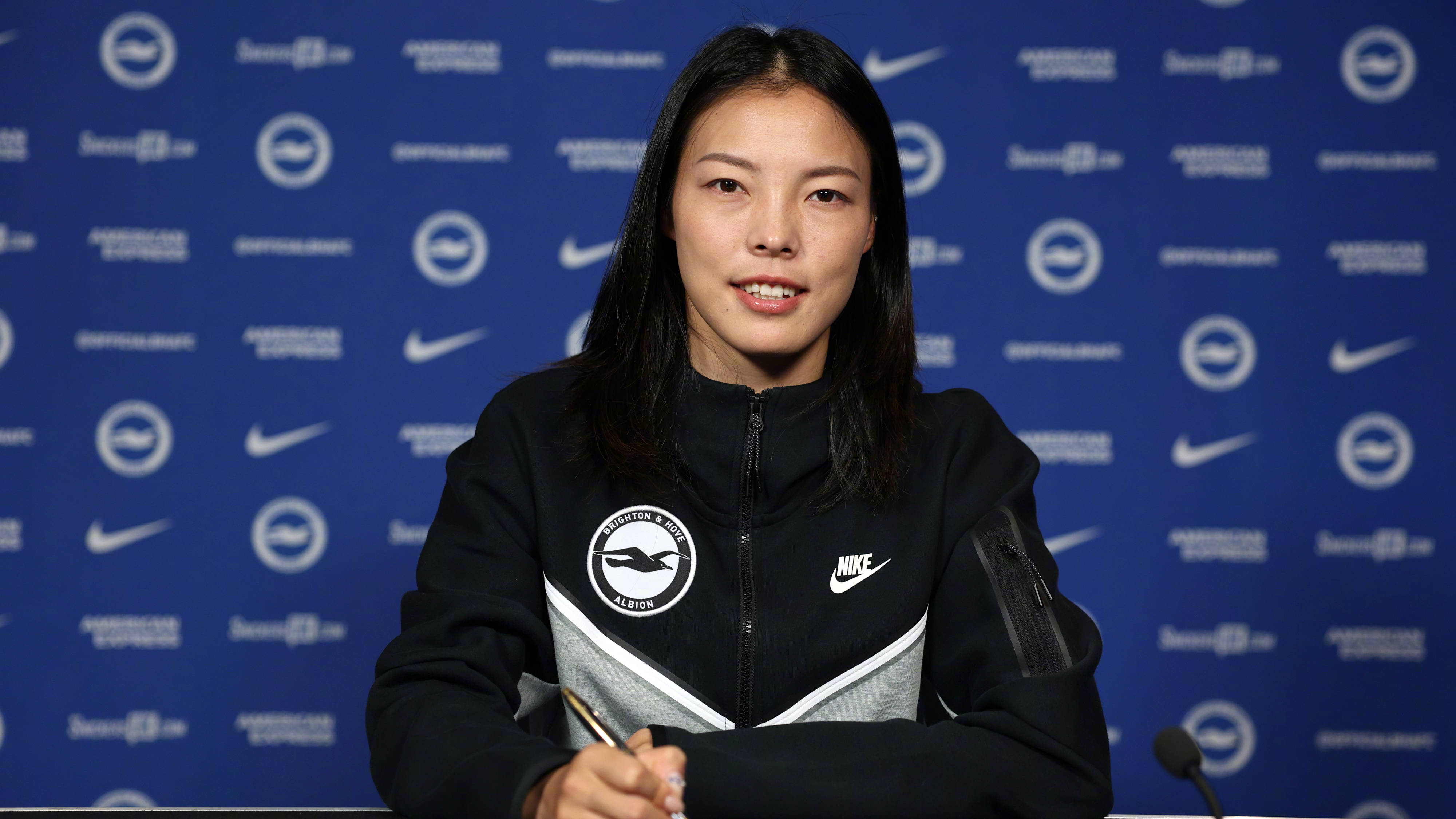 关于女足国脚攻坚克敌，豪取胜利声名大噪的信息