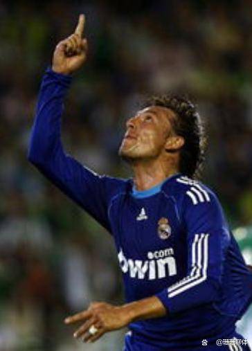 包含瓦伦西亚翻盘巴萨，格拉利什关键制胜的词条