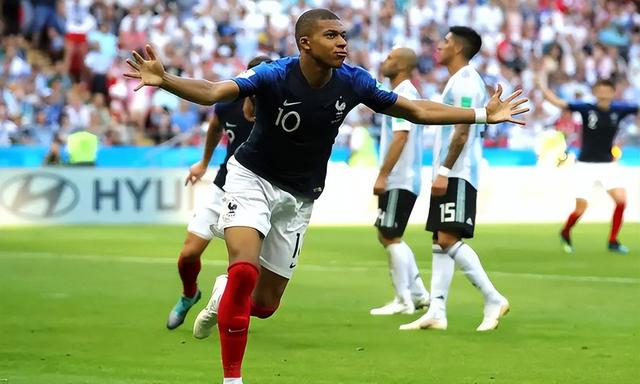 印度队轻取法国队，黄鸭组合惊艳四座的简单介绍