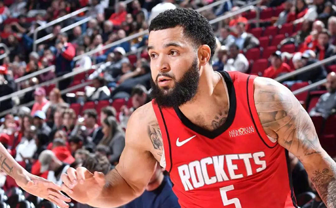 篮网B队血洗墨西哥男篮，麦科勒姆惊艳世界的简单介绍