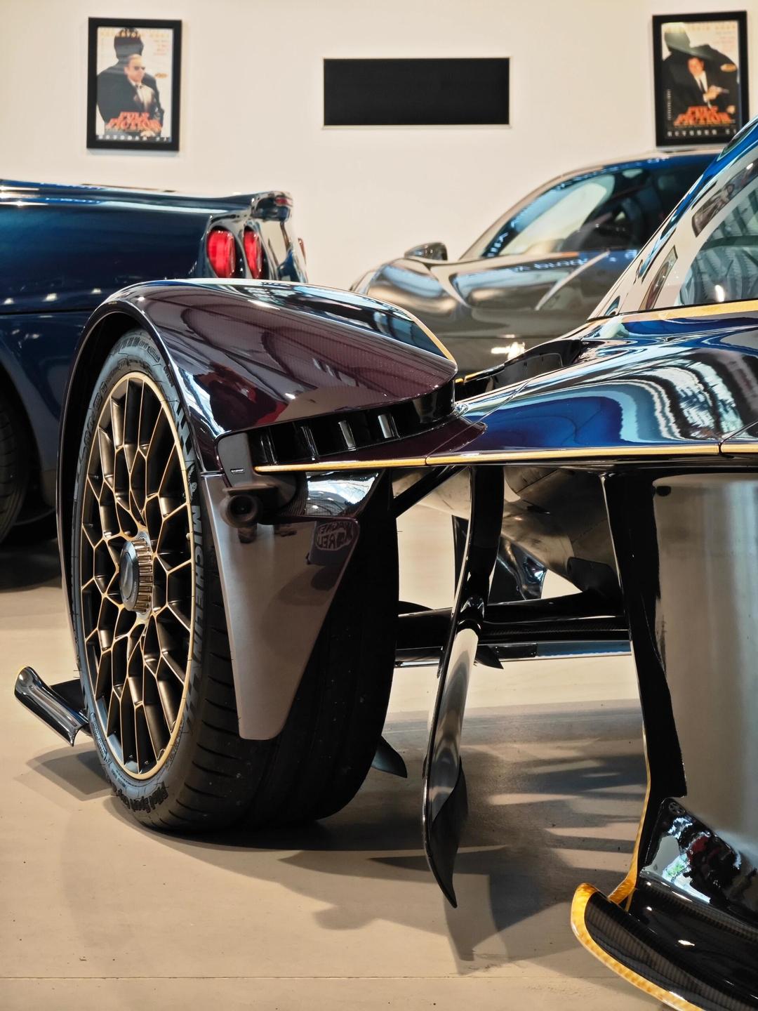 阿斯顿马丁翻盘哈斯车队，皮亚斯特里高光表现的简单介绍