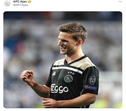 包含阿贾克斯客场击败皇马，晋级前景可期的词条