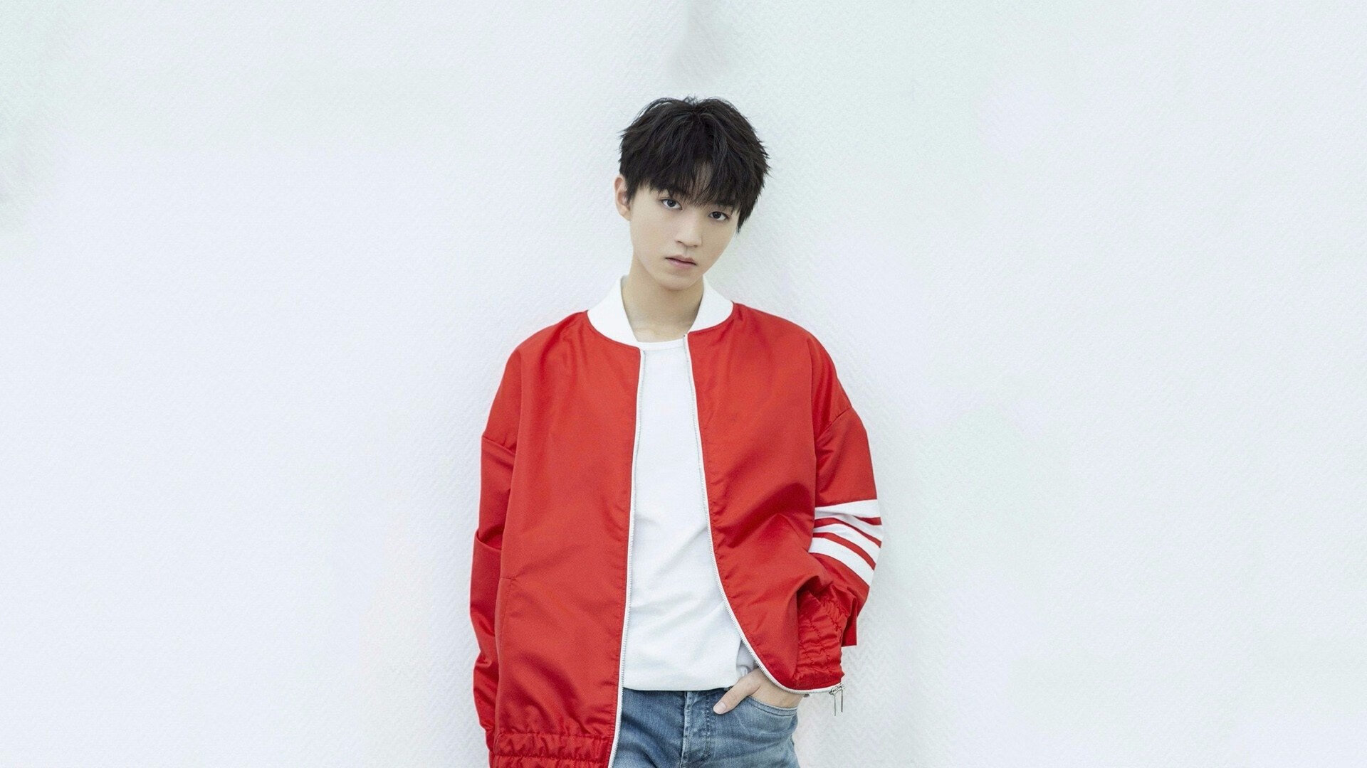 英超争冠焦点战启示录,从几内亚单节拉开瑞士看赛场风云突变