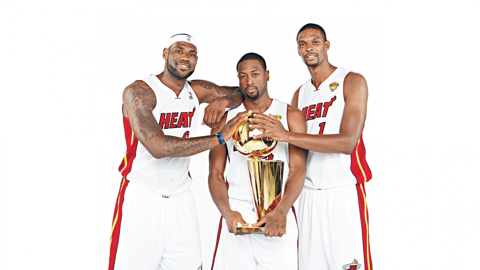 单节风暴与终极接管，当湖人的团队狂潮遇上库里的个人神迹